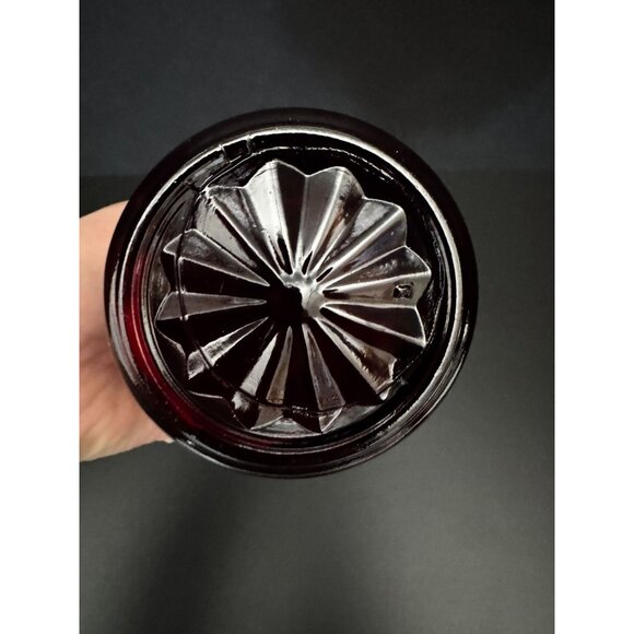 Vintage Wheaton Bullseye Ruby Red Glass Bud Vase 8.5" Tall For Flowers Or Decor - Picture 4 of 10